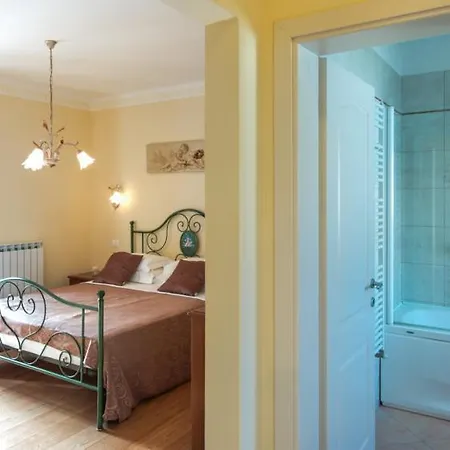 Maria Umag Villa Vilanija